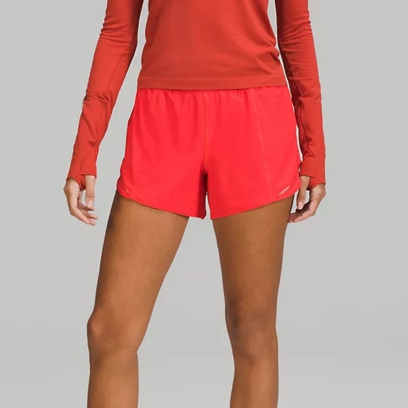 ❤️LULULEMON HIGH RISE HOTTY HOT SHORT 4”-CARNATION RED-4❤️ - Picture 5 of 10